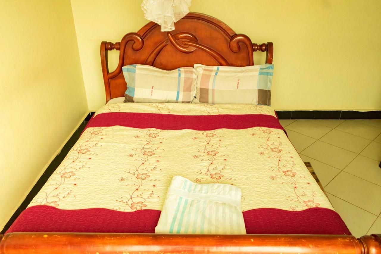 Relief Motel Fort Portal المظهر الخارجي الصورة